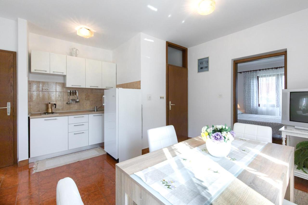 Apartment Drago *Cosy & Close To The Beach! 克尔克 外观 照片