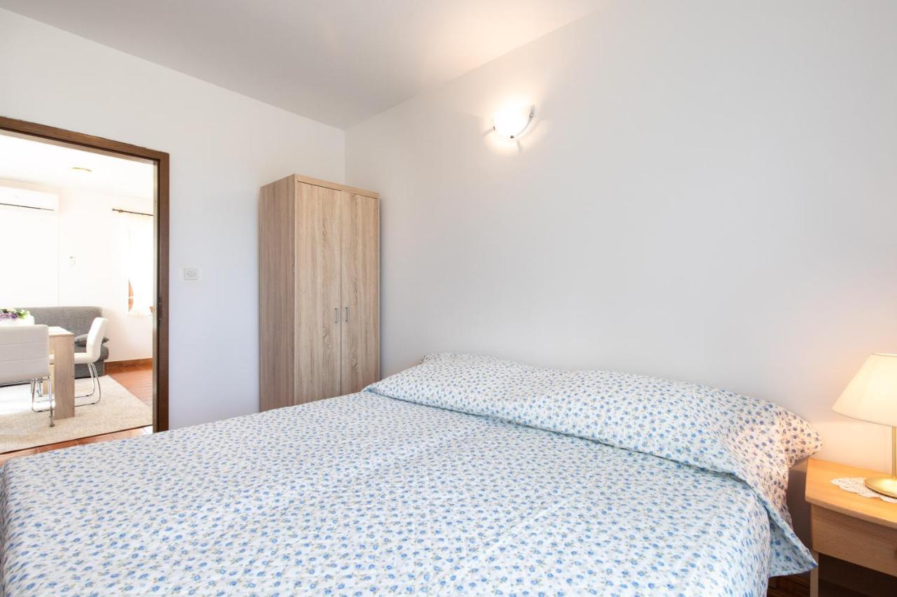 Apartment Drago *Cosy & Close To The Beach! 克尔克 外观 照片